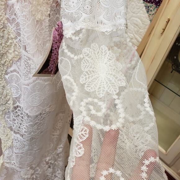 Handmade Upcycled Ivory Vintage Lace‎ Duster Bell sleeve Boho Chic Size One size - Picture 9 of 10